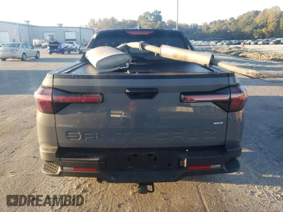 2023 Hyundai Santa Cruz SEL с VIN 5NTJCDAE5PH055040, выставлен на аукционе Copart как лот 77162394 с пробегом 19 060 миль миль и Списание • Salvage title. История ставок и продаж доступна на DreamBid. Изображение 6.