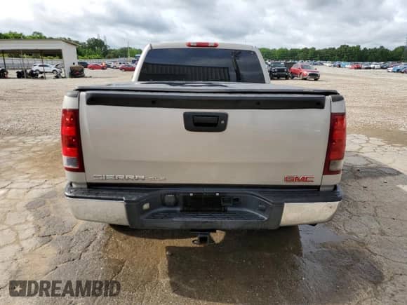 2007 GMC Sierra 1500 SLE1 with VIN 1GTEC19C77Z509816, listed as a Copart auction lot 54752725 with 194,520 mi miles and Salvage title. Bid and sale history available at DreamBid. Image 6.