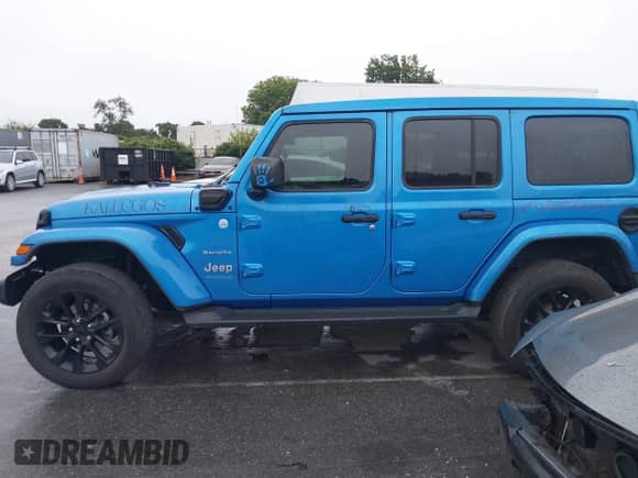 2022 Jeep Wrangler Unlimited Sahara с VIN 1C4JJXP66NW275297, выставлен на аукционе IAAI как лот 42916371 с пробегом 36 142 миль миль и . История ставок и продаж доступна на DreamBid. Изображение 14.