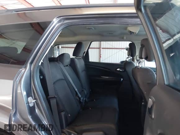 2015 Dodge Journey SXT with VIN 3C4PDCBG7FT595388, listed as a IAAI auction lot 43329453 with 205,122 mi miles and . Bid and sale history available at DreamBid. Image 8.