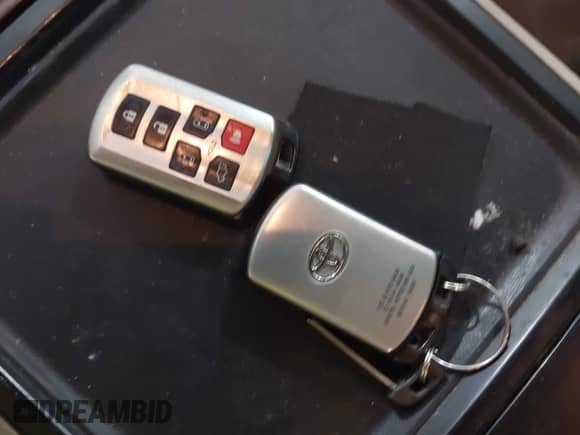 2013 Toyota Sienna XLE с VIN 5TDDK3DCXDS053048, выставлен на аукционе IAAI как лот 42163668 с пробегом 104 765 миль миль и . История ставок и продаж доступна на DreamBid. Изображение 11.