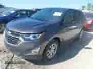 2018 Chevrolet Equinox LS с VIN 2GNAXHEV2J6271810, выставлен на аукционе IAAI как лот 43536279 с пробегом 74 651 миль миль и . История ставок и продаж доступна на DreamBid. Изображение 2.
