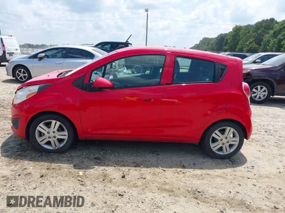 2015 Chevrolet Spark LT с VIN KL8CD6S94FC795747, выставлен на аукционе IAAI как лот 43003846 с пробегом 199 534 миль миль и . История ставок и продаж доступна на DreamBid. Изображение 14.