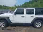 2021 Jeep Wrangler Unlimited Sport с VIN 1C4HJXKN2MW623723, выставлен на аукционе IAAI как лот 42259611 с пробегом 165 373 миль миль и . История ставок и продаж доступна на DreamBid. Изображение 14.