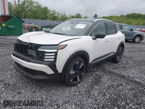 2025 Nissan Kicks SR with VIN 3N8AP6DD8SL307166, listed as a IAAI auction lot 42330120 with 13,158 mi miles and . Bid and sale history available at DreamBid. Image 2.