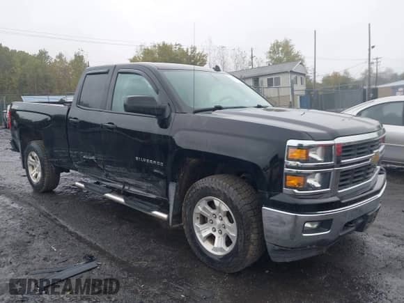 2014 Chevrolet Silverado 1500 LT with VIN 1GCVKREC5EZ407015, listed as a IAAI auction lot 43429255 with 42,489 mi miles and . Bid and sale history available at DreamBid. Image 1.