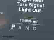 2014 Ram 1500 Big Horn z VIN 1C6RR7LT7ES293023, wystawiony jako IAAI lot #37555786 z przebiegiem 134 905 mil mil oraz . Historia ofert i sprzedaży dostępna na DreamBid. Obrazek 15.