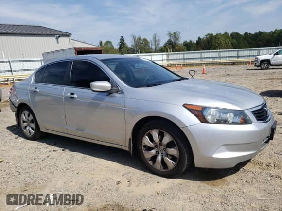 2009 Honda Accord LX with VIN 1HGCP26309A091737, listed as a Copart auction lot 82026485 with 200,775 mi miles and Salvage title. Bid and sale history available at DreamBid. Image 4.