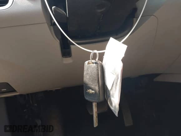 2012 Chevrolet Equinox LS with VIN 2GNALBEK0C1106661, listed as a IAAI auction lot 43223578 with 207,600 mi miles and . Bid and sale history available at DreamBid. Image 12.