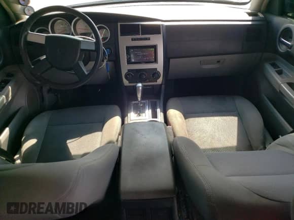2006 Dodge Magnum with VIN 2D4FV47V86H414767, listed as a Copart auction lot 72687004 with 245,247 mi miles and Non repairable. Bid and sale history available at DreamBid. Image 8.