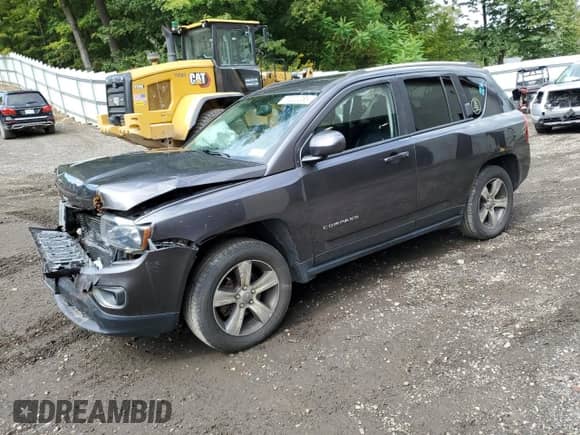 2016 Jeep Compass High Altitude with VIN 1C4NJDEB5GD795179, listed as a Copart auction lot 71022265 with 95,362 mi miles and Non repairable. Bid and sale history available at DreamBid. Image 1.