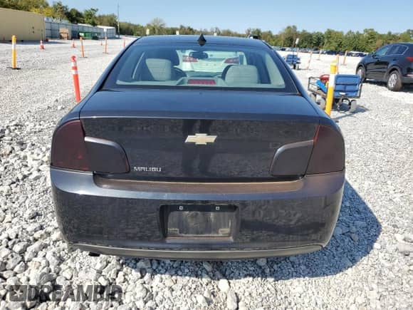 2012 Chevrolet Malibu 1LS z VIN 1G1ZB5E09CF225177, wystawiony jako Copart lot #80179275 z przebiegiem 163 635 mil mil oraz Czysty tytuł • Clean title. Historia ofert i sprzedaży dostępna na DreamBid. Obrazek 6.