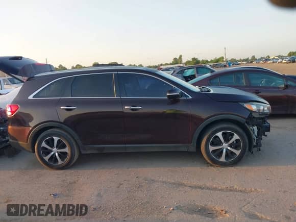 2016 Kia Sorento EX with VIN 5XYPH4A14GG049955, listed as a IAAI auction lot 42899987 with 129,600 mi miles and . Bid and sale history available at DreamBid. Image 14.