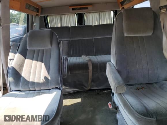 1994 Chevrolet Chevy Van with VIN 1GBEG25Z2RF132843, listed as a Copart auction lot 63873245 with 201,494 mi miles and Salvage title. Bid and sale history available at DreamBid. Image 10.