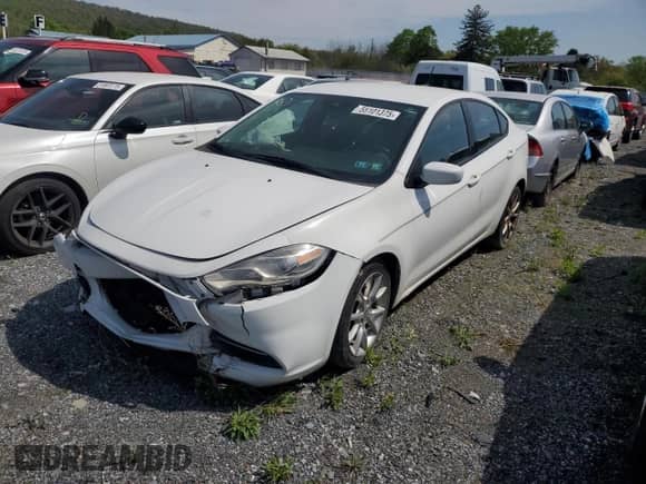 2013 Dodge Dart Rallye z VIN 1C3CDFBA0DD155502, wystawiony jako Copart lot #55101375 z przebiegiem 109 794 mil mil oraz Szkoda całkowita • Salvage title. Historia ofert i sprzedaży dostępna na DreamBid. Obrazek 1.