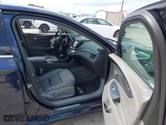 2016 Chevrolet Impala LT with VIN 2G1115S32G9205804, listed as a IAAI auction lot 43122367 with 189,343 mi miles and . Bid and sale history available at DreamBid. Image 5.