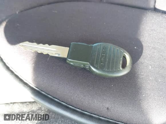 2009 Dodge 1500 ST с VIN 1D3HV16PX9J506982, выставлен на аукционе IAAI как лот 42576995 с пробегом 172 796 миль миль и . История ставок и продаж доступна на DreamBid. Изображение 11.