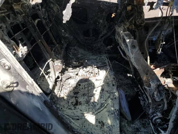 2019 Hyundai Accent Limited с VIN 3KPC34A34KE073435, выставлен на аукционе Copart как лот 68423115 с пробегом Не указан миль и Списание • Salvage title. История ставок и продаж доступна на DreamBid. Изображение 10.