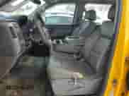 2017 Chevrolet Silverado 2500HD Work Truck с VIN 1GC1CUEG0HF179576, выставлен на аукционе Copart как лот 46821455 с пробегом 185 629 миль миль и Чистый • Clean title. История ставок и продаж доступна на DreamBid. Изображение 7.