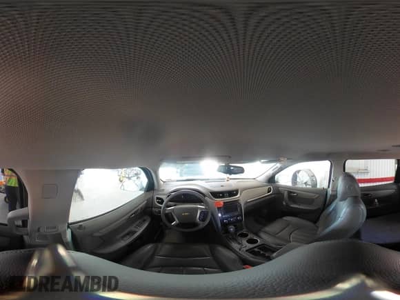 2017 Chevrolet Traverse LT с VIN 1GNKRGKD5HJ257188, выставлен на аукционе IAAI как лот 42481142 с пробегом 136 719 миль миль и . История ставок и продаж доступна на DreamBid. Изображение 18.