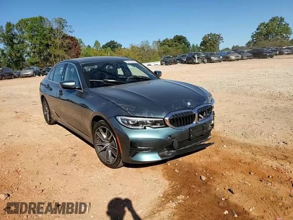 2021 BMW 3 Series 330i xDrive z VIN 3MW5R7J03M8C14072, wystawiony jako Copart lot #82479555 z przebiegiem 33 225 mil mil oraz Szkoda całkowita • Salvage title. Historia ofert i sprzedaży dostępna na DreamBid. Obrazek 13.
