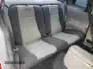 2002 Ford Mustang Standard z VIN 1FAFP40462F120939, wystawiony jako Copart lot #81977115 z przebiegiem 234 988 mil mil oraz Szkoda całkowita • Salvage title. Historia ofert i sprzedaży dostępna na DreamBid. Obrazek 10.