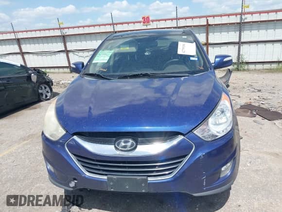 2011 Hyundai Tucson Limited с VIN KM8JU3ACXBU187547, выставлен на аукционе IAAI как лот 42799186 с пробегом 179 812 миль миль и . История ставок и продаж доступна на DreamBid. Изображение 13.