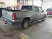 2006 Chevrolet Silverado 1500 LT3 z VIN 2GCEK13T661134570, wystawiony jako IAAI lot #43357401 z przebiegiem 238 723 mil mil oraz . Historia ofert i sprzedaży dostępna na DreamBid. Obrazek 4.