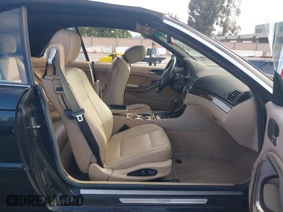 2004 BMW 3 Series 325Ci with VIN WBABW33494PL29300, listed as a IAAI auction lot 43447588 with 133,604 mi miles and . Bid and sale history available at DreamBid. Image 5.