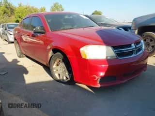 2013 Dodge Avenger SE z VIN 1C3CDZAB1DN654976, wystawiony jako IAAI lot #43354157 z przebiegiem 138 248 mil mil oraz . Historia ofert i sprzedaży dostępna na DreamBid. Obrazek 1.