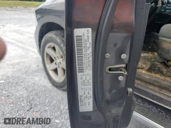 2016 Ram 1500 Express with VIN 3C6RR6KTXGG270048, listed as a Copart auction lot 65259965 with 152,102 mi miles and Salvage title. Bid and sale history available at DreamBid. Image 12.