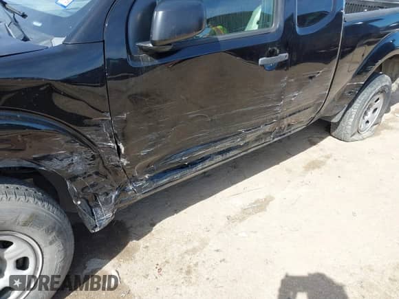 2014 Nissan Frontier S with VIN 1N6BD0CT9EN728104, listed as a IAAI auction lot 41688727 with 200,350 mi miles and . Bid and sale history available at DreamBid. Image 6.