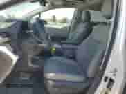 2024 Toyota Sienna Limited z VIN 5TDZRKEC2RS211061, wystawiony jako Copart lot #70225025 z przebiegiem 21 736 mil mil oraz Szkoda całkowita • Salvage title. Historia ofert i sprzedaży dostępna na DreamBid. Obrazek 7.