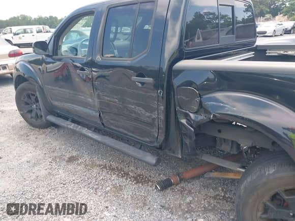 2019 Nissan Frontier SV with VIN 1N6AD0ER3KN793023, listed as a IAAI auction lot 42867818 with 133,115 mi miles and . Bid and sale history available at DreamBid. Image 6.