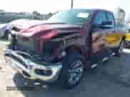 2020 Ram 1500 Big Horn z VIN 1C6SRFBT4LN258335, wystawiony jako IAAI lot #42513925 z przebiegiem 62 974 mil mil oraz . Historia ofert i sprzedaży dostępna na DreamBid. Obrazek 2.