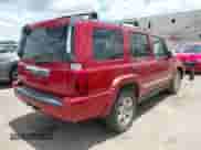 2006 Jeep Commander Limited z VIN 1J8HH58N16C140132, wystawiony jako IAAI lot #42629429 z przebiegiem 229 586 mil mil oraz . Historia ofert i sprzedaży dostępna na DreamBid. Obrazek 4.