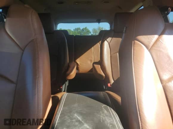 2015 Chevrolet Traverse LTZ with VIN 1GNKVJKD4FJ239593, listed as a Copart auction lot 68050195 with 149,946 mi miles and Clean title. Bid and sale history available at DreamBid. Image 10.