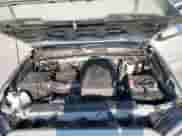2022 Toyota Tacoma SR5 z VIN 3TYDZ5BNXNT015367, wystawiony jako Copart lot #68380495 z przebiegiem 46 301 mil mil oraz Szkoda całkowita • Salvage title. Historia ofert i sprzedaży dostępna na DreamBid. Obrazek 11.