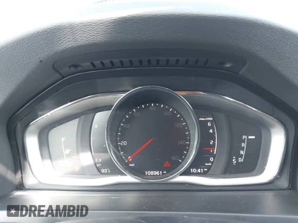 2017 Volvo S60 Inscription с VIN LYV402HK9HB153557, выставлен на аукционе IAAI как лот 42678809 с пробегом 108 961 миль миль и . История ставок и продаж доступна на DreamBid. Изображение 7.