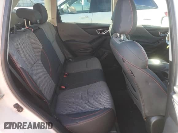 2020 Subaru Forester Special Sports z VIN JF2SKALC5LH409472, wystawiony jako Copart lot #70109685 z przebiegiem 74 478 mil mil oraz Szkoda całkowita • Salvage title. Historia ofert i sprzedaży dostępna na DreamBid. Obrazek 10.