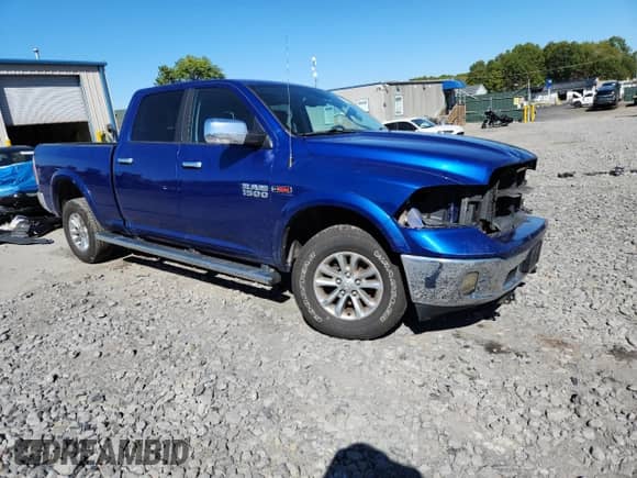 2018 Ram 1500 Laramie z VIN 1C6RR7VM8JS231727, wystawiony jako Copart lot #84783545 z przebiegiem 149 143 mil mil oraz Szkoda całkowita • Salvage title. Historia ofert i sprzedaży dostępna na DreamBid. Obrazek 4.