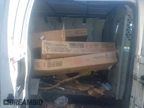 2002 Chevrolet Express с VIN 1GCEG15W621214878, выставлен на аукционе IAAI как лот 41421628 с пробегом 317 487 миль миль и . История ставок и продаж доступна на DreamBid. Изображение 8.