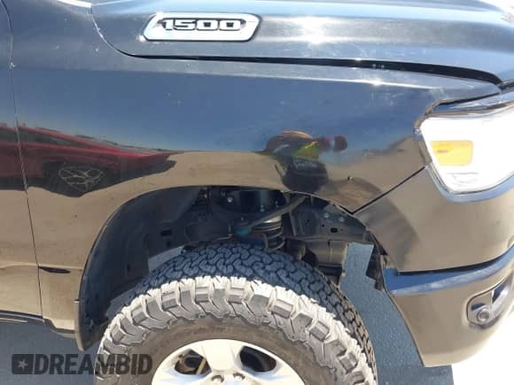 2022 Ram 1500 Big Horn с VIN 1C6RRFMG7NN441178, выставлен на аукционе IAAI как лот 42721492 с пробегом 16 459 миль миль и . История ставок и продаж доступна на DreamBid. Изображение 17.