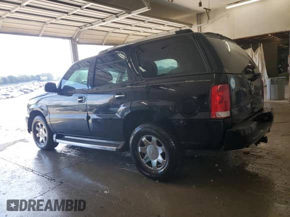 2005 Cadillac Escalade with VIN 1GYEK63N75R263044, listed as a Copart auction lot 84252495 with 122,807 mi miles and Salvage title. Bid and sale history available at DreamBid. Image 2.