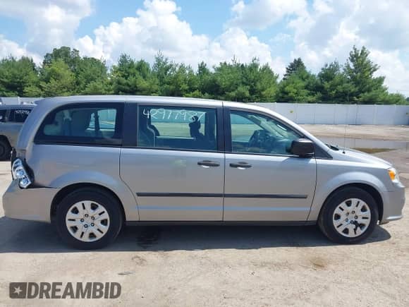 2016 Dodge Grand Caravan SE with VIN 2C4RDGBG7GR348621, listed as a IAAI auction lot 42977987 with 94,483 mi miles and . Bid and sale history available at DreamBid. Image 13.