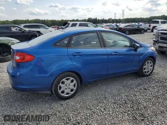 2011 Ford Fiesta S with VIN 3FADP4AJ8BM193306, listed as a Copart auction lot 71298475 with 102,720 mi miles and Salvage title. Bid and sale history available at DreamBid. Image 3.