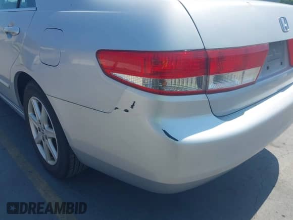 2004 Honda Accord EX с VIN 1HGCM66864A082934, выставлен на аукционе IAAI как лот 42985376 с пробегом 193 566 миль миль и . История ставок и продаж доступна на DreamBid. Изображение 13.