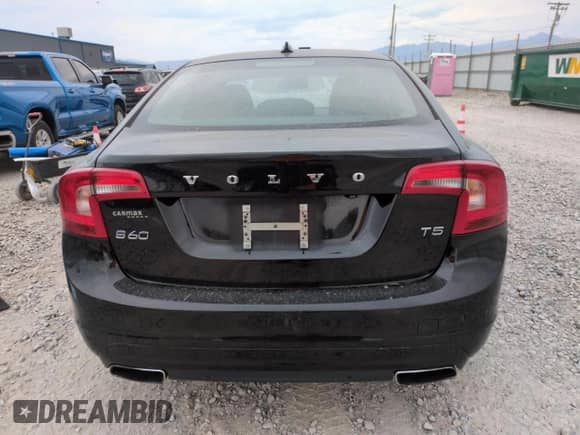 2015 Volvo S60 с VIN YV126MFD1F1318621, выставлен на аукционе Copart как лот 64658465 с пробегом 133 092 миль миль и Чистый • Clean title. История ставок и продаж доступна на DreamBid. Изображение 6.