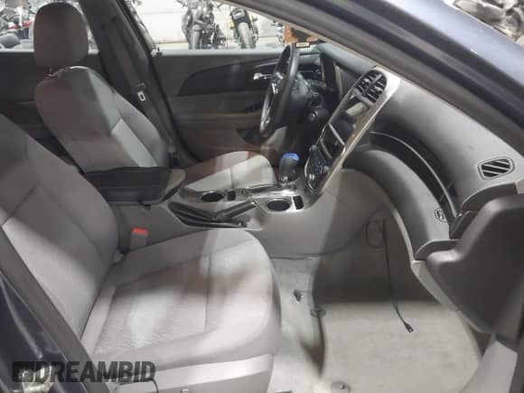2014 Chevrolet Malibu LS с VIN 1G11B5SL6EF211798, выставлен на аукционе IAAI как лот 43536406 с пробегом 94 056 миль миль и . История ставок и продаж доступна на DreamBid. Изображение 5.