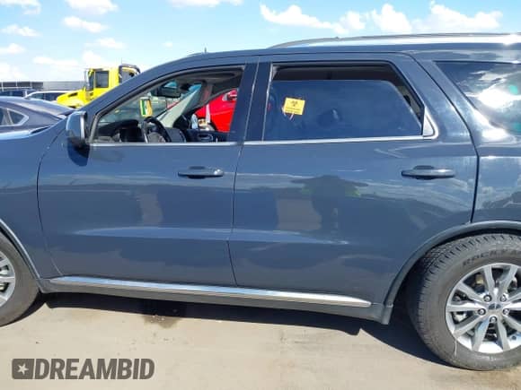 2018 Dodge Durango SXT with VIN 1C4RDHAG6JC186424, listed as a IAAI auction lot 43213176 with 175,118 mi miles and . Bid and sale history available at DreamBid. Image 13.